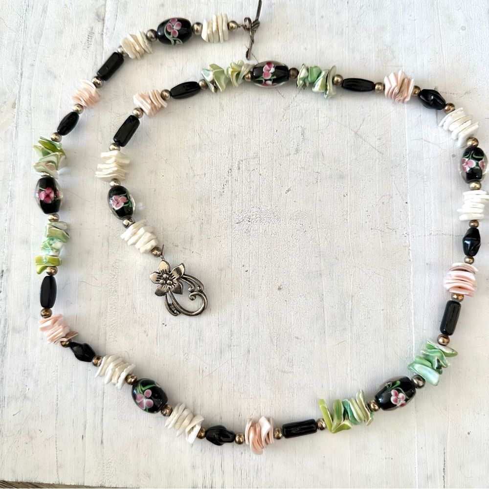 Shell and black floral beaded necklace